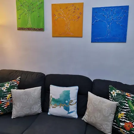 Carlo Apartment *