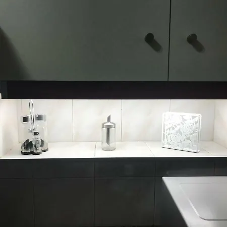 Carlo Apartment